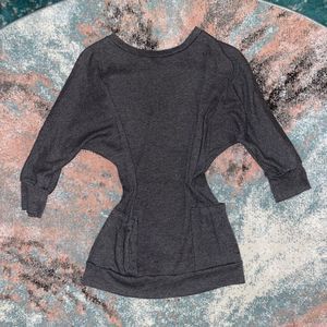 Classic Gray 3/4th Sleeve Top w/ Pockets S